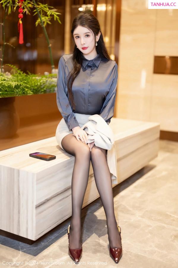 李丽莎  [XiuRen]高清写真图 2024.02.22 No.8126 李丽莎 黑丝美腿第18张图片